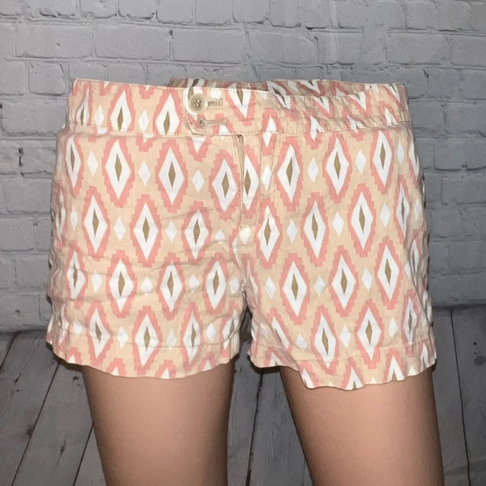 Carole Little Tan, Pink & White High Waist shorts size 0 - Picture 1 of 7